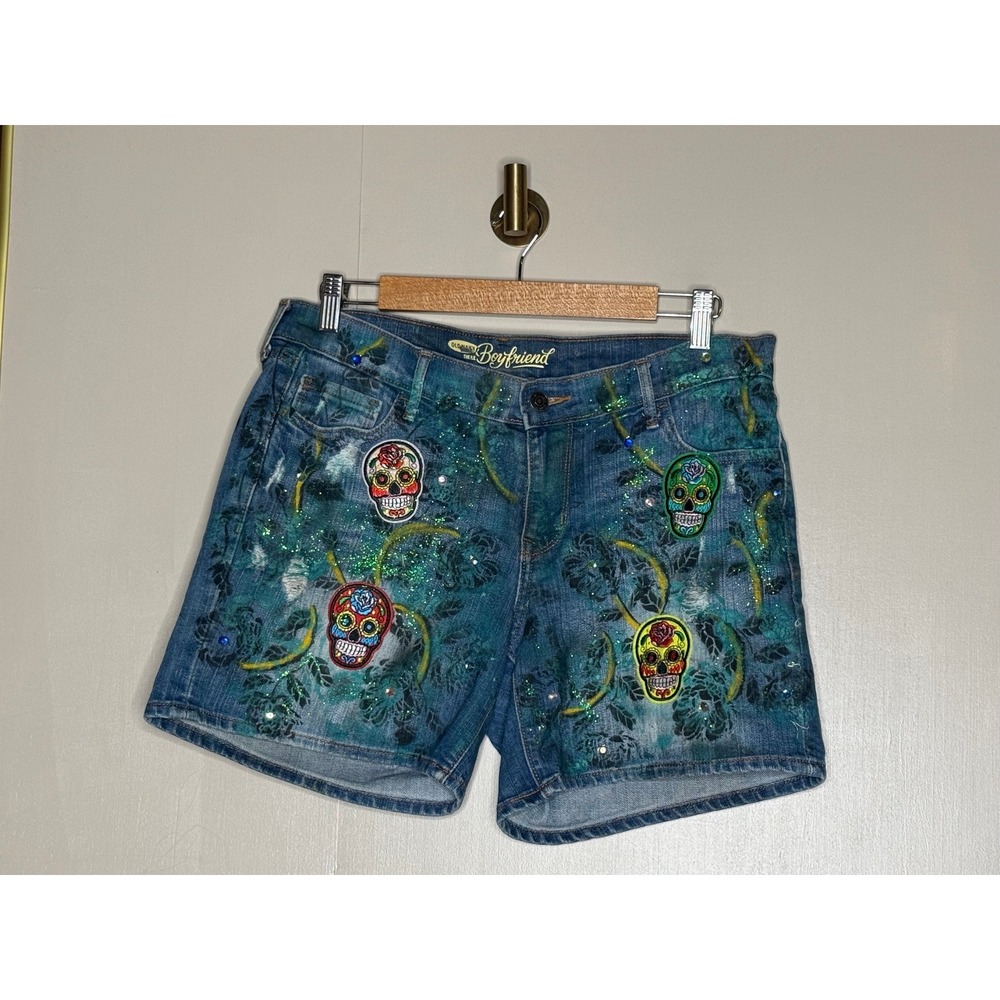 Old Navy The Boyfriend Hand Painted Sugar Skull Denim Shorts Womens 10